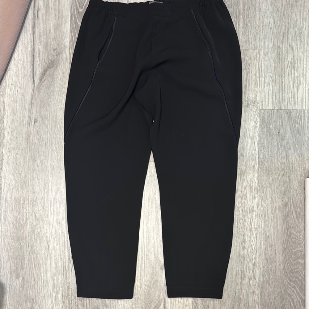 Women’s Black Pants
